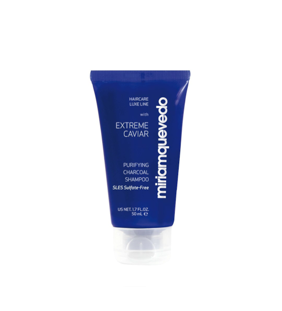 SZAMPON OCZYSZCZAJĄCY Z WĘGLEM AKTYWNYM 50 ml
